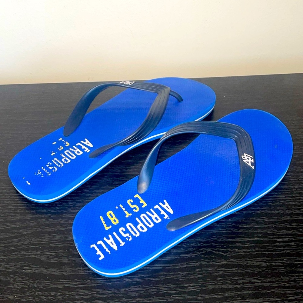 Aeropostale | Blue Flip Flops Sizes 11-13